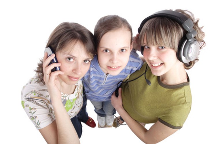Los juegos de amistad puede ayudar a unir a diversas hermandades de chicas.