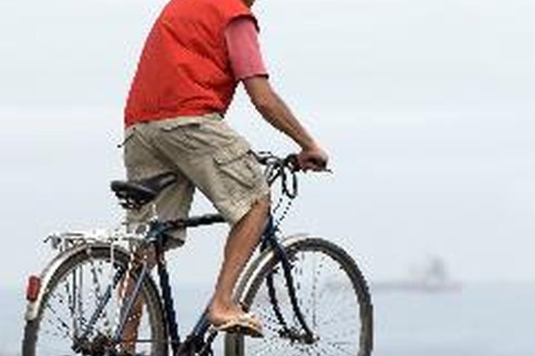 La estenosis uretral es más común en hombres.