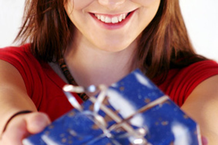 Elegir el regalo adecuado para una niña adolescente puede parecer abrumador.