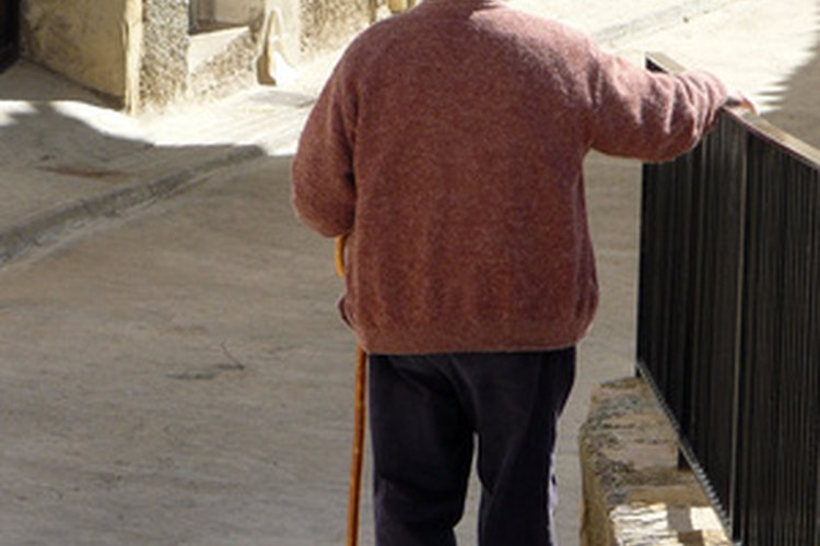 Varias condiciones pueden afectar a la próstata, como la edad del hombre.
