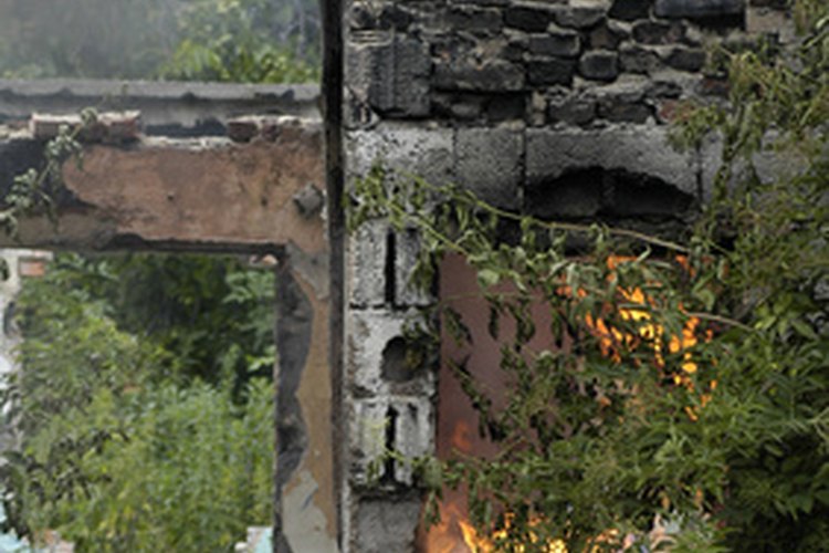 Un efecto primario de los terremotos pueden ser los incendios.