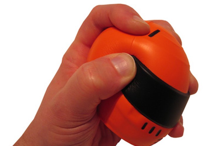 Los ejercicios isométricos para el puño de la mano pueden ayudar a bajar la presión arterial.