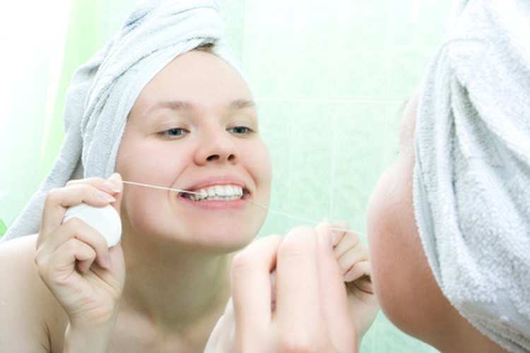 Prueba remedios caseros para calmar tu dolor de dientes.