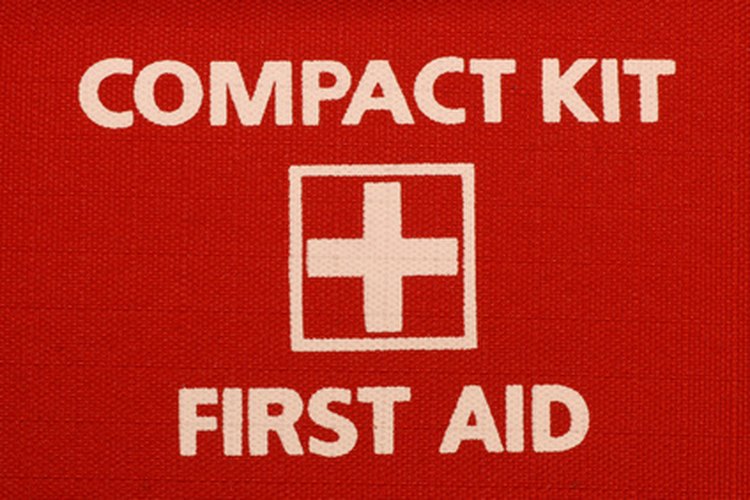Estar preparado para cualquier emergencia es fácil con un botiquín de primeros auxilios accesible.