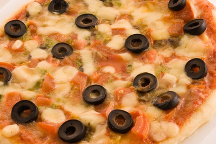 Las comidas grasosas, la leche, el pan blanco y el azúcar pueden empeorar los síntomas de la dermatitis atópica.