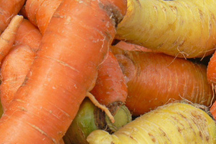 El jugo de zanahoria orgánica introducirá enzimas beneficiosas en tu dieta, que te ayudarán a remover las grasas trans de tu organismo.