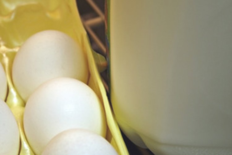 La leche y los huevos pueden ayudar a aumentar los niveles de testosterona.