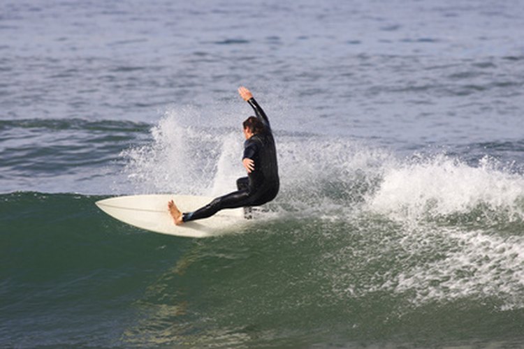 Las habilidades del surf requieren del uso de cada grupo muscular.