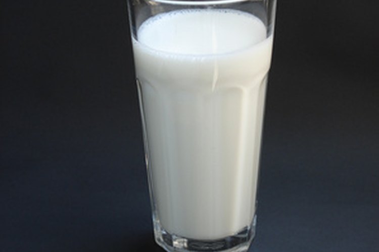 Las proteínas de suero se pueden mezclar con leche o agua.