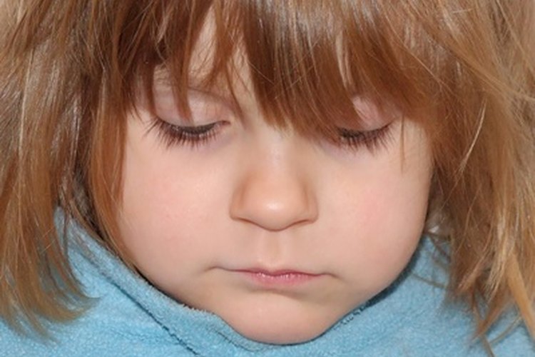 Las sensaciones de frío y fatiga indican un problema interno experimentado por hombres, mujeres y niños.