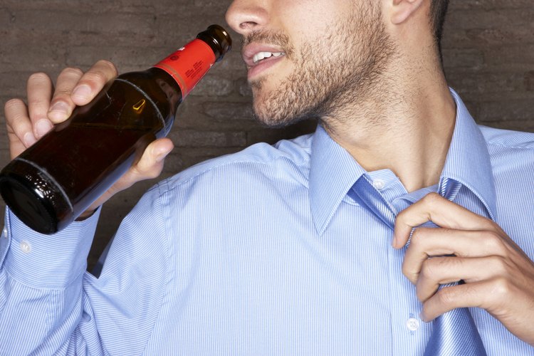 Limitar el consumo de cerveza previene ataque de gota.
