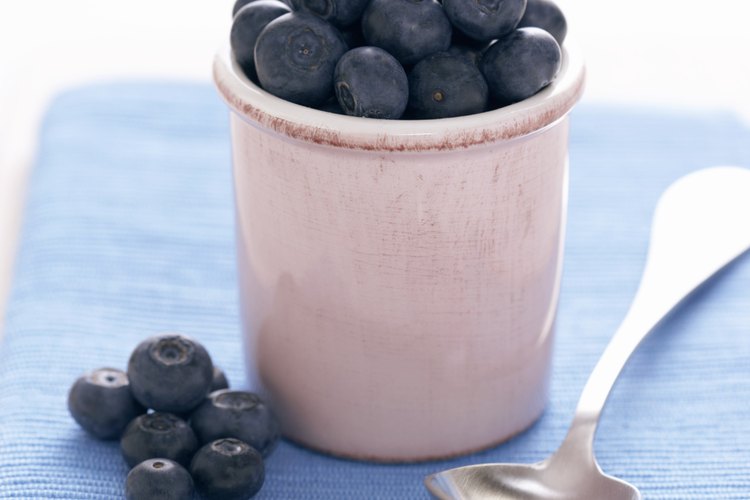 Los arándanos están llenos de nutrientes y otras sustancias químicas que mejoran la salud.