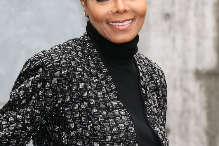 Janet Jackson aprendió a mantener su peso abajo.