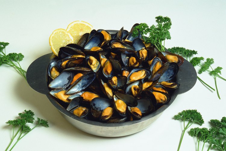 Los mejillones contienen zinc necesario para curar heridas y mantener una adecuada función inmunológica.
