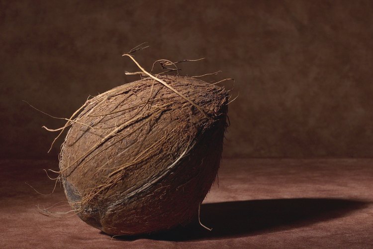 El aceite de coco es una fuente natural rica en TCM.