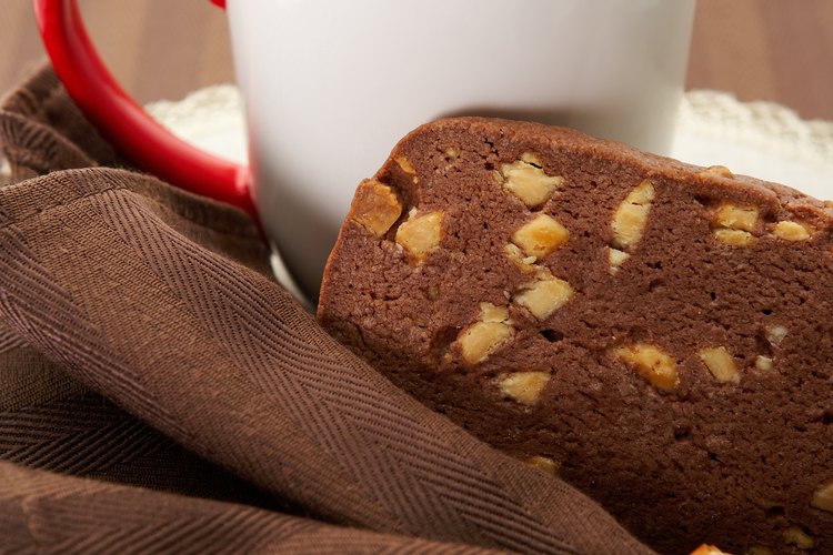 Los rellenos, como las nueces, son una manera de hacer brownies más gruesos.