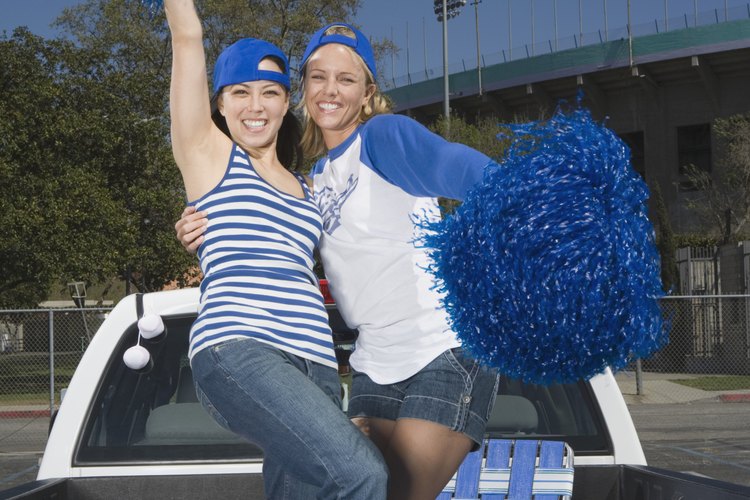 Vístete femenina en los colores de tu equipo.
