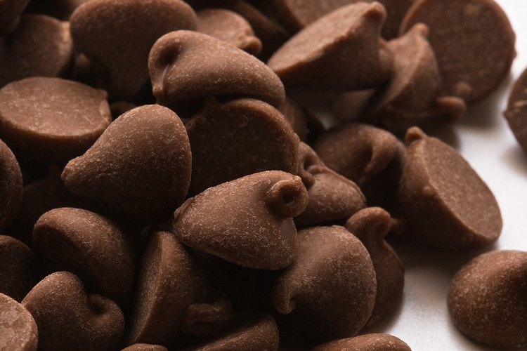 Las chispas de chocolate semi-dulces hechas con hasta un 70% de cacao te dan poderosos beneficios para la salud.