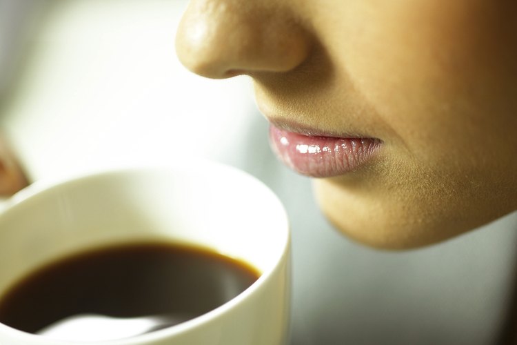Suspender el consumo de café puede conducir a síntomas de abstinencia.