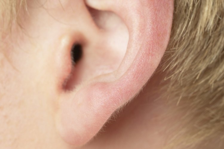 Las gotas de bicarbonato de sodio son buenas para evitar infecciones en los oídos.