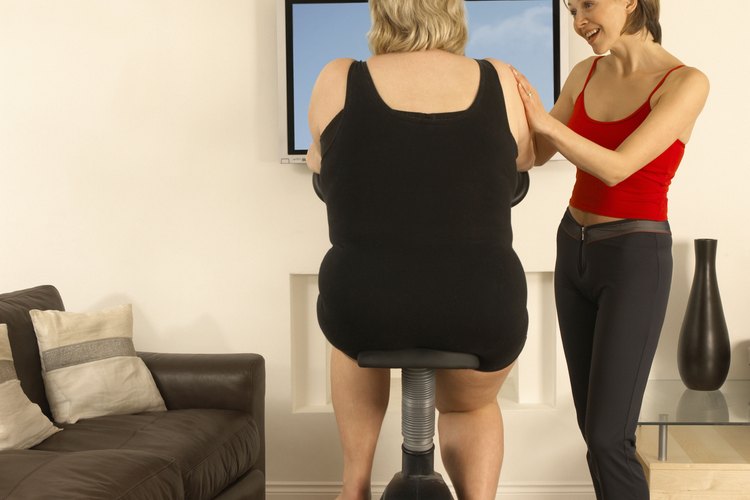 El Pedal Exerciser funciona de manera similar a una bicicleta de ejercicios.
