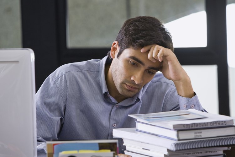El estrés surge de pensamientos y situaciones frustrantes.