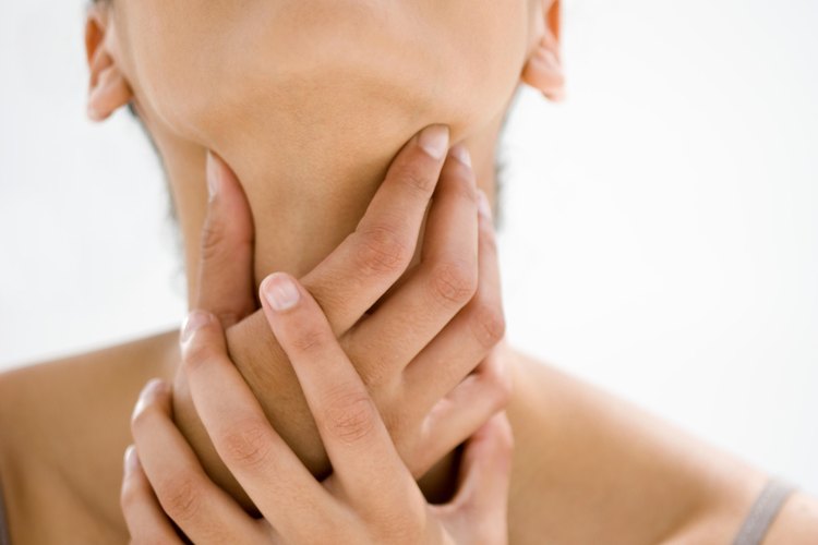 Si tienes laringitis, es posible que no te sientas bien para tu rutina normal de ejercicios.
