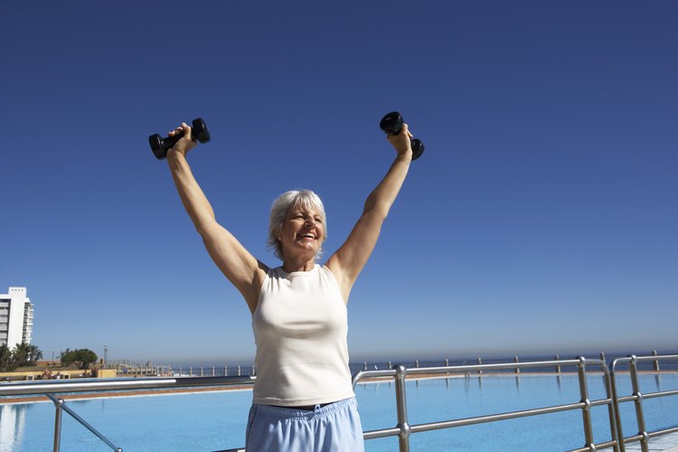 El entrenamiento de fuerza es benéfico para cualquier edad.