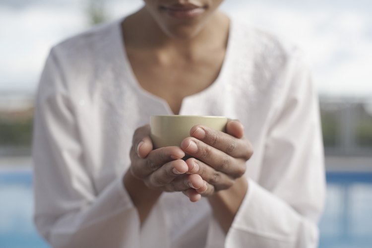 Hay evidencia que sugiere que el té blanco quema las células de grasa.
