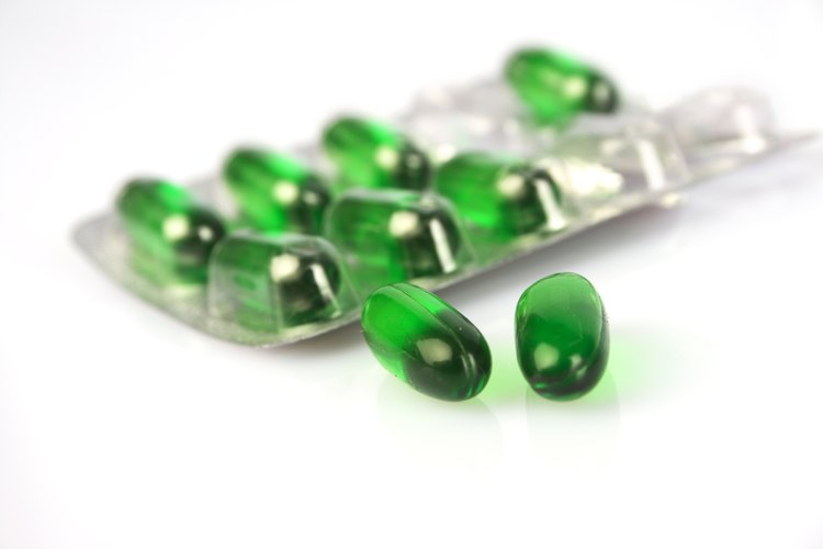Las tabletas de Simvastatin son un medicamento prescrito por el médico para disminuir los niveles de colesterol.