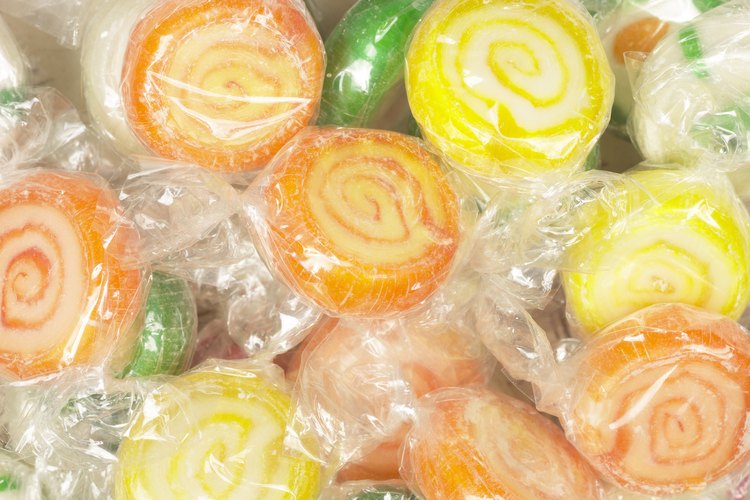 El sorbitol se añade a los dulces sin azúcar.