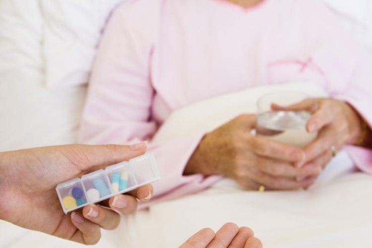 Las familias son responsables de todas las decisiones medicas.