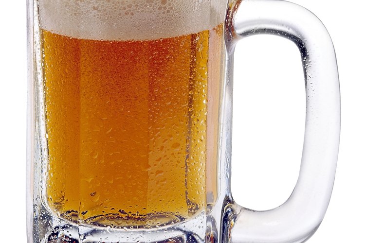 La levadura de cerveza se deriva de la fabricación de cerveza pero se puede cultivar como un suplemento.