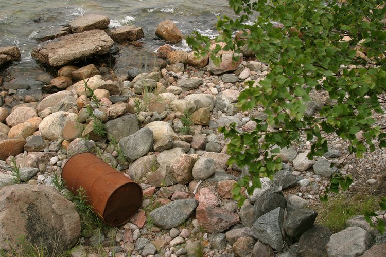 La disentería se puede producir al beber agua contaminada.