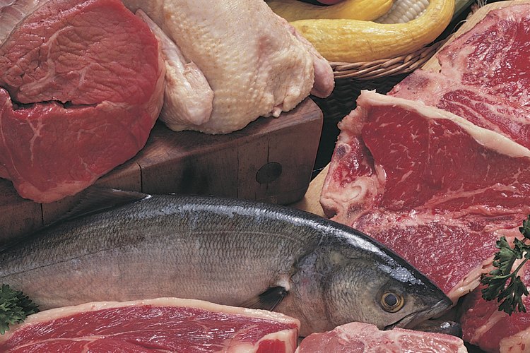 Compra chuletas de cerdo que tengan al menos 1 ¼ pulgadas de espesor para obtener mejores resultados.