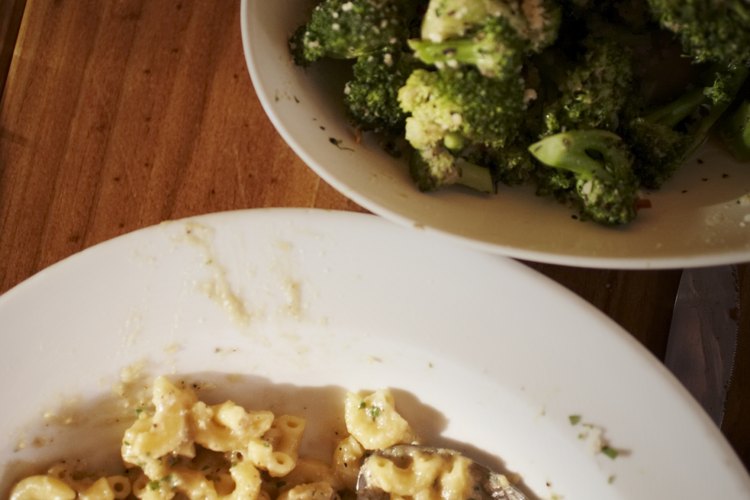 La pasta es una fuente de carbohidratos.
