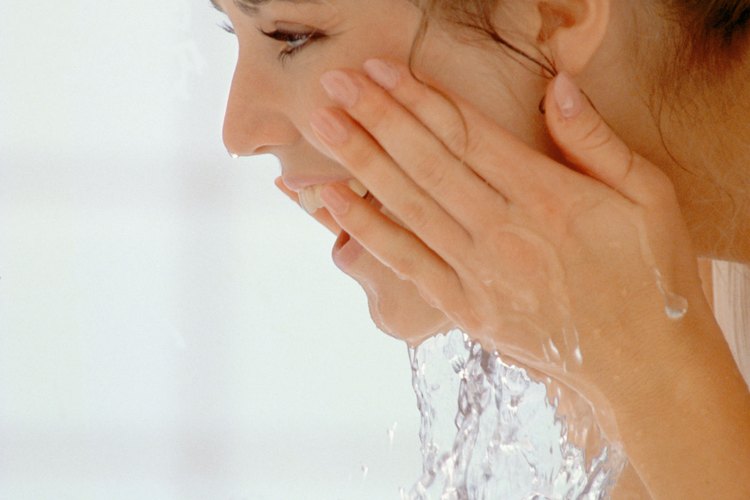 Elimina el vello de tu rostro en forma natural.