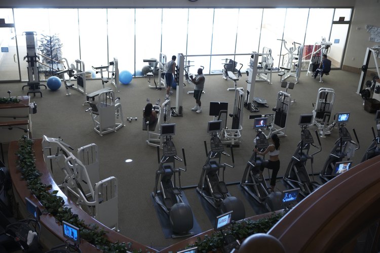 Elige una maquina de cardio para calentar.