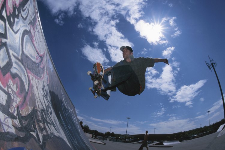 Un patrocinio de Red Bull también podría conducir a mayores y mejores cosas como patrocinios de grandes potencias deportivas como Nike, Vans y otras compañías de patinetas.