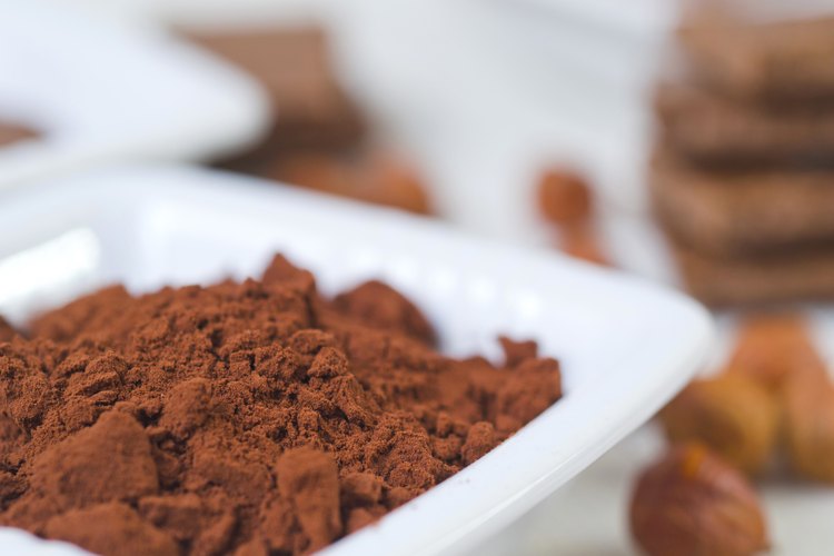 Cacao en polvo en un cuenco.