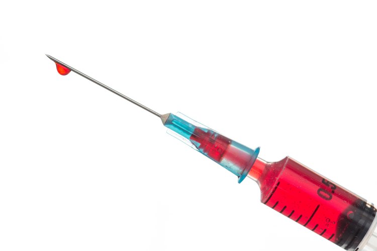 Ayunar antes de una extracción de sangre es importante.
