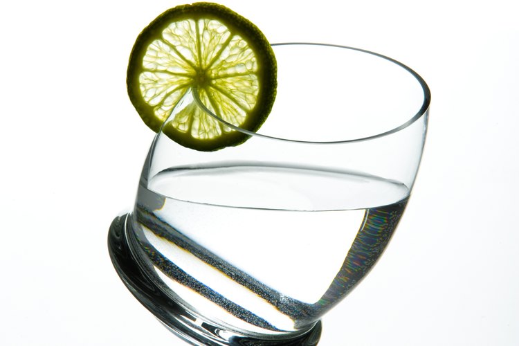 El agua de lima es saludable pero no milagrosa.