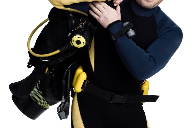 Aprende a leer las marcas en tu tanque de buceo.