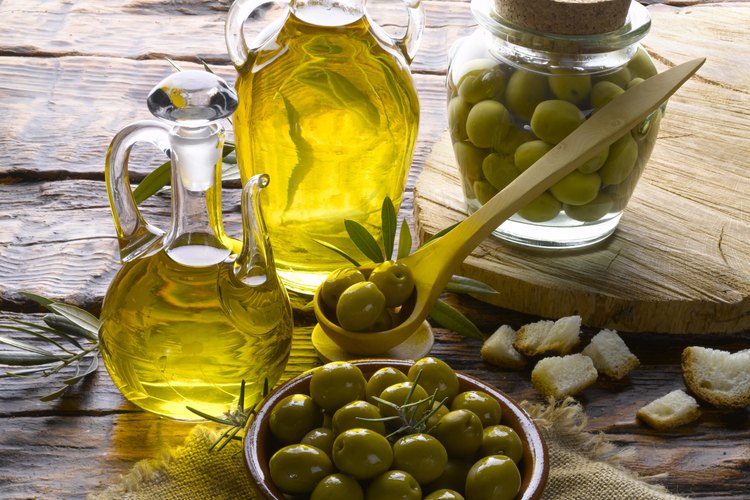 El aceite de oliva es una grasa saludable.