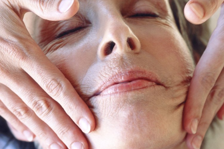 Existen algunos métodos naturales para eliminar las arrugas del cuello.