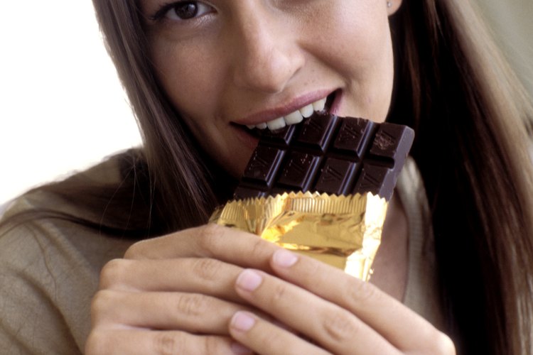 Si estás controlando tu consumo de cafeína, ten cuidado con el chocolate.