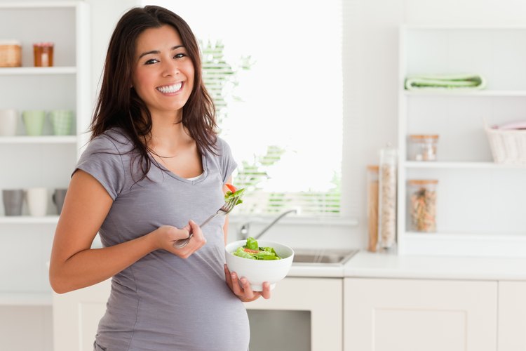 Adapta tu consumo de alimentos a las necesidades de tu bebé.