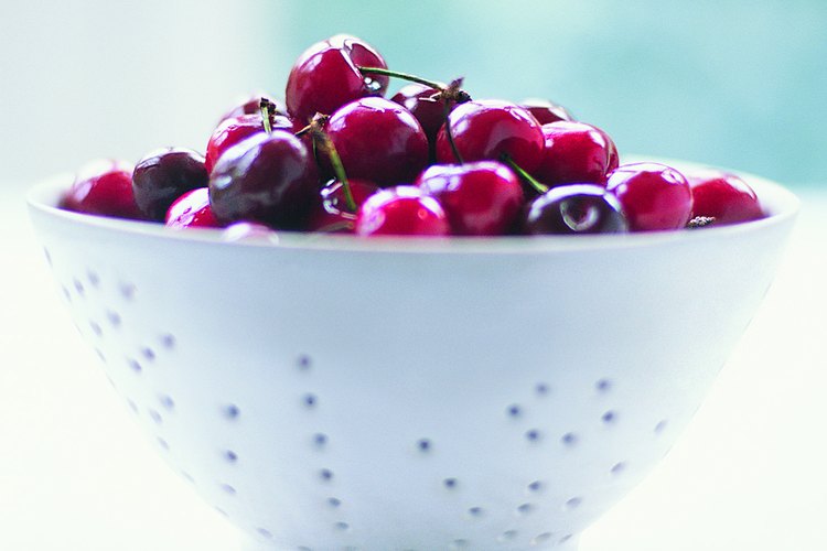 Comer cerezas secas es benéfico para tu salud.