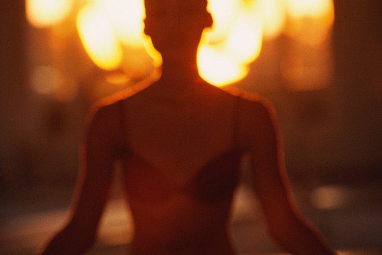 Es importante fortalecer tu aura para protegerte contra aquellos que pueden tratar de absorber tu energía.