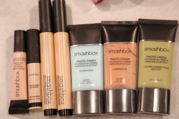 Las celebridades comenzaron a usar de inmediato la línea de productos de Smashbox Cosmetics.